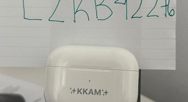 Used
													Apple AirPods Pro 2 - Lightning, photo 2 of 5