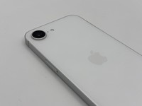 Apple iPhone 16e