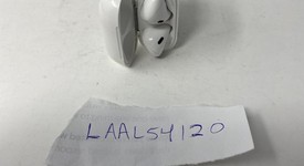 Used
													Apple AirPods 2nd Gen - Lightning Case, photo 2 of 5