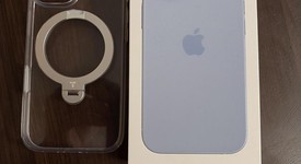 Mint
													Apple iPhone 17 - Unlocked, Mist Blue, 256 GB, A3258, photo 4 of 7