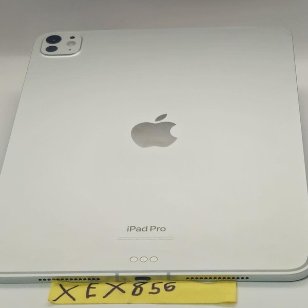 Apple iPad Pro 11 inch (M4) 2024 - Unlocked, 256 GB, Silver, 8 GB, A2837, Standard Glass