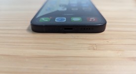 Fair
													Apple iPhone 12 - Unlocked, Black, 64 GB, A2172, photo 3 of 15