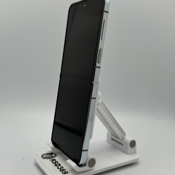 Samsung Galaxy Z Flip5 - Unlocked, 512 GB, Green, 8 GB, SM-F731U1