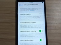 Apple iPhone SE 3rd Gen 2022