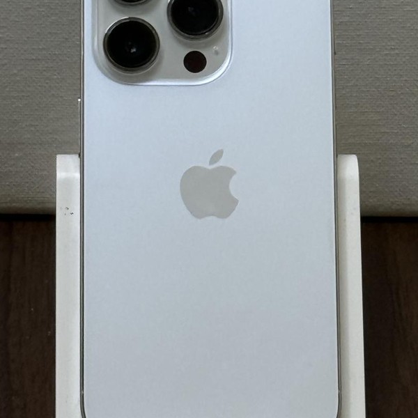 Apple iPhone 14 Pro - Unlocked, 512 GB, Silver, A2650