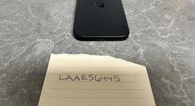 Mint
													Apple iPhone 15 - Unlocked, Black, 128 GB, A2846, photo 4 of 8