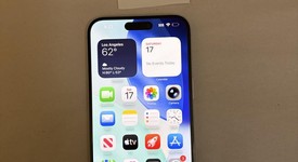 Mint
													Apple iPhone 16 Plus - Unlocked, White, 128 GB, A3082, photo 1 of 8