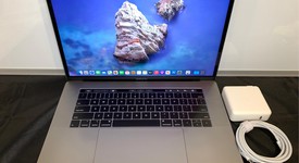 Good
													MacBook Pro 2018 (With Touch Bar) - 15" - I7, Gray, 256 GB, 32 GB, photo 4 of 8