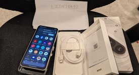 Mint
													Nothing Phone 3a - Unlocked, White, 256 GB, 12 GB, photo 4 of 5