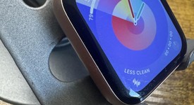 Fair
													Apple Watch SE 1st Gen 40mm - Unlocked, Gold, A2353 - Cellular, Aluminum, photo 3 of 7
