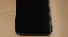 Good
													Apple iPhone 13 - AT&T, Green, 128 GB, A2482, photo 4 of 5