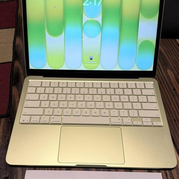 MacBook Neo 2026 - 512 GB, Citrus, 8 GB, Apple A18 Pro