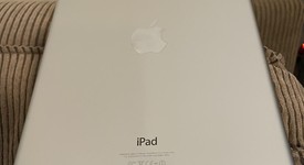 Good
													Apple iPad Air - Wi-Fi, Silver, 32 GB, photo 2 of 8
