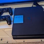 Mint PlayStation 4 Slim - 1 TB, Black