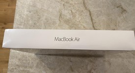 New
													MacBook Air 2015 - 13" - Silver, 256 GB, 8 GB, photo 5 of 5