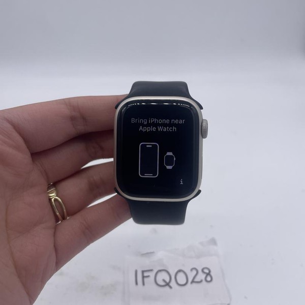 Apple Watch Series 7 41mm - Unlocked, Starlight, A2475 - Cellular, Aluminum