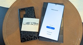Mint
													Samsung Galaxy S22 Ultra - Unlocked, Graphite, 128 GB, 8 GB, SM-S908U1, photo 1 of 10