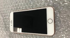Fair
													Apple iPhone 8 - Unlocked, Gold, 128 GB, A1905, GSM, photo 4 of 5