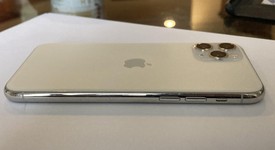 Good
													Apple iPhone 11 Pro - Unlocked, Silver, 256 GB, A2160, photo 3 of 7