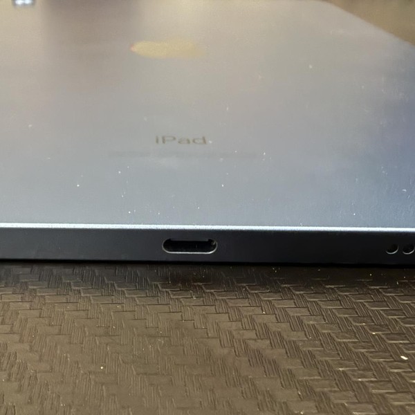 Apple iPad 10th Gen - Wi-Fi, 64 GB, Blue, A2696