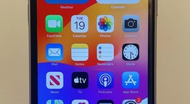Mint
													Apple iPhone 11 - Cricket, White, 64 GB, A2111, photo 4 of 10