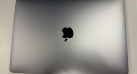 Good
													MacBook Pro 2017 (No Touch Bar) - 13" - I5, Gray, 512 GB, 16 GB, photo 2 of 13