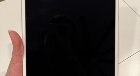 Mint
													Apple iPad Pro 10.5" - Unlocked, Gold, 512 GB, photo 3 of 7