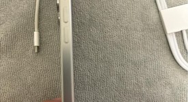Mint
													Apple iPhone 16 Pro Max - Unlocked, White, 256 GB, A3084, photo 3 of 7
