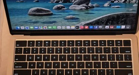 Mint
													MacBook Air 2025 (M4) - 13" - Apple M4, Starlight, 256 GB, 16 GB, photo 1 of 13