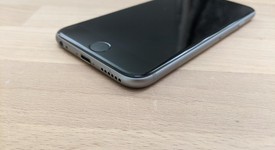 Good
													Apple iPhone 6S - Unlocked, Grey, 32 GB, A1688, photo 2 of 6