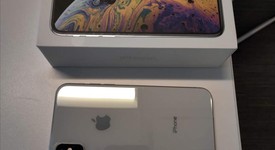 Good
													Apple iPhone Xs - AT&T, Silver, 256 GB, A1920, photo 5 of 10