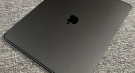 Good
													Apple iPad Pro 12.9" 3rd Gen 2018 - Unlocked, Gray, 256 GB, A2014, photo 5 of 8