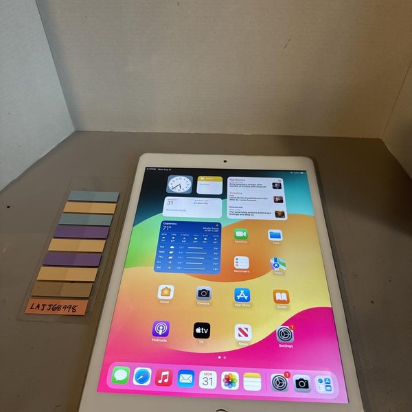 Apple iPad (8th Gen) - Wi-Fi, 128 GB, Silver, A2270