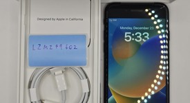 Mint
													Apple iPhone SE 3rd Gen 2022 - Unlocked, Midnight, 64 GB, A2595, photo 1 of 13