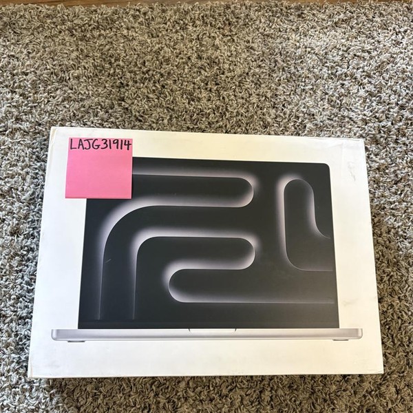 MacBook Pro 2024 - 16 inch - 1 TB, Silver, 48 GB, Apple M4 Max 16-core