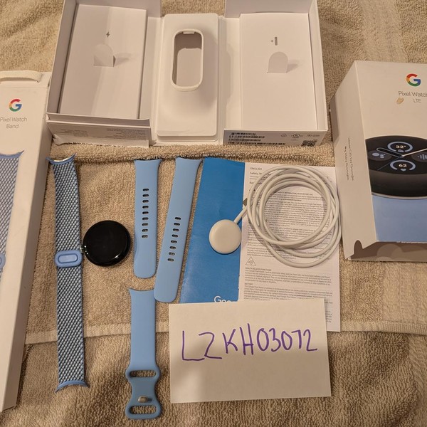 Google Pixel Watch 2 - Unlocked, Silver, LTE