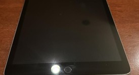 Good
													Apple iPad 9th Gen - Unlocked, Gray, 64 GB, A2603, photo 1 of 16