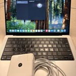 Good MacBook Pro 2021 - 14 inch - 1 TB, Silver, 32 GB, Apple M1 Pro 10-core