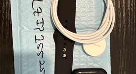 Fair
													Apple Watch Series 8 45mm - Midnight, A2771 - GPS, Aluminum, photo 2 of 15