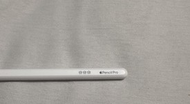 Mint
													Apple Pencil Pro, photo 3 of 7
