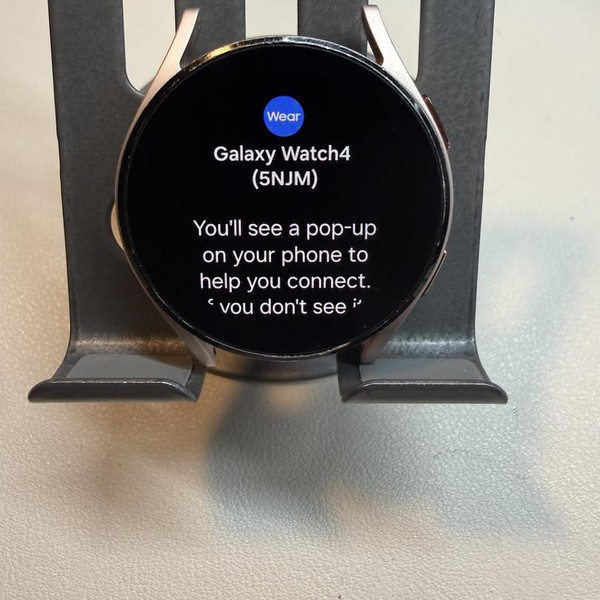 Samsung Galaxy Watch4 - Wi-Fi, Gold, 40mm