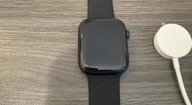 Good
													Apple Watch Series 9 45mm - Unlocked, Midnight, A2984 - Cellular, Aluminum, photo 2 of 6