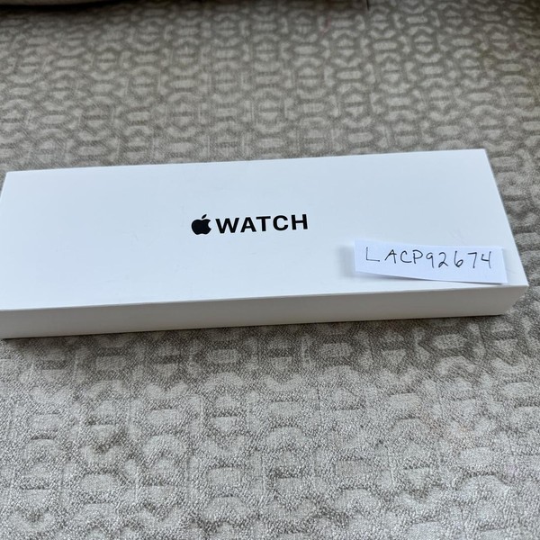 Apple Watch SE 2nd Gen 40mm - Unlocked, Midnight, A2726 - Cellular, Aluminum