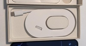 Good
													Google Pixel 9 - Unlocked, Obsidian, 128 GB, 12 GB, G2YBB, photo 6 of 6