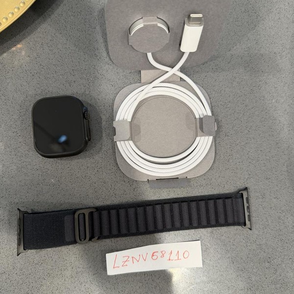 Apple Watch Ultra 3 49mm - Unlocked, Black, A3281