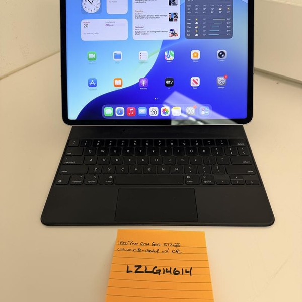 Apple iPad Pro 12.9 inch 6th Gen 2022 - Unlocked, 512 GB, Gray