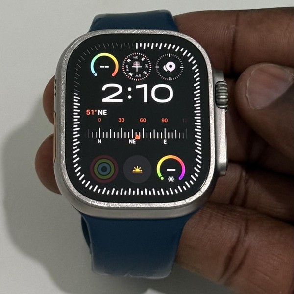 Apple Watch Ultra 2 49mm - Unlocked, Black, A2986