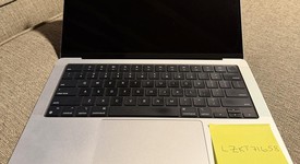 Good
													MacBook Pro Late 2023 (M3) - 14" - Apple M3, Silver, 512 GB, 16 GB, 10-core GPU, photo 1 of 7