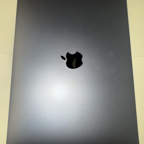 MacBook Air 2020 - 13 inch - 256 GB, Gray, 8 GB, Apple M1