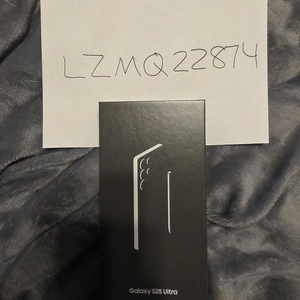 Samsung Galaxy S25 Ultra - Unlocked, 256 GB, Black, 12 GB, SM-S938U1